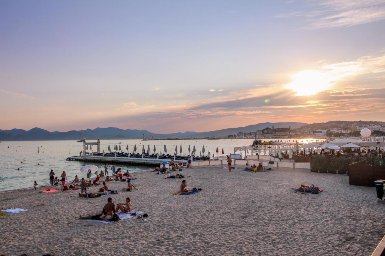 Gold * Cannes
